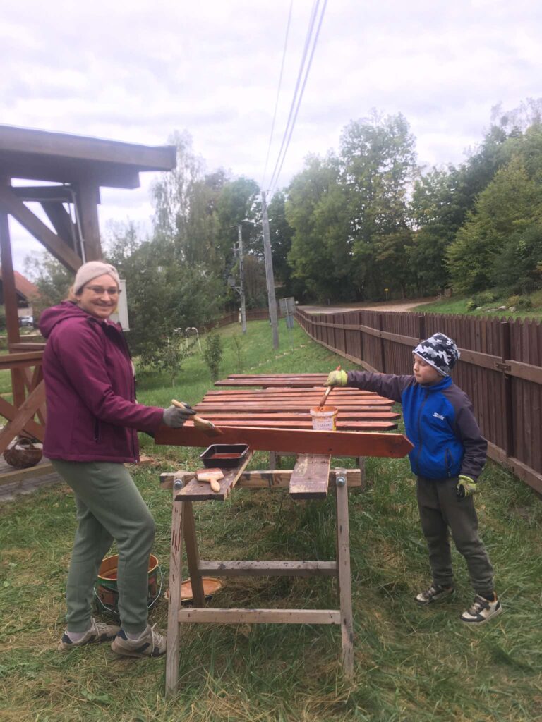 Odnowa ogrodzenia na placu zabaw